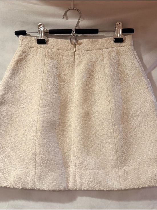 Club Monaco Cream Jacquard Mini Skirt with Pockets - Picture 4 of 4